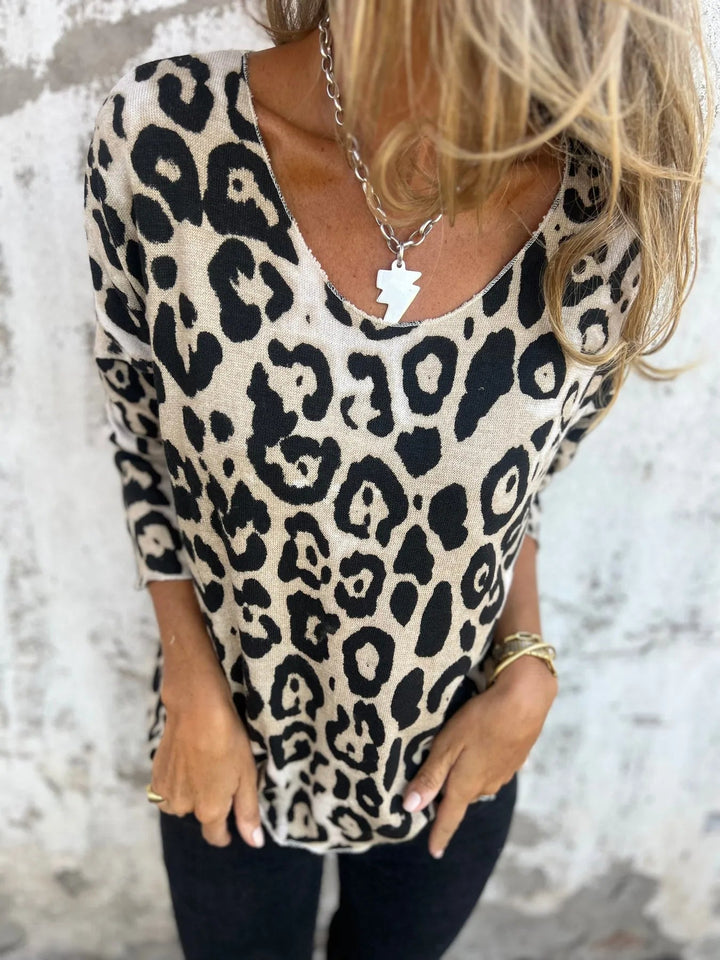VALLADOLID - Blusa Redonda Con Cuello y Estampado De Leopardo