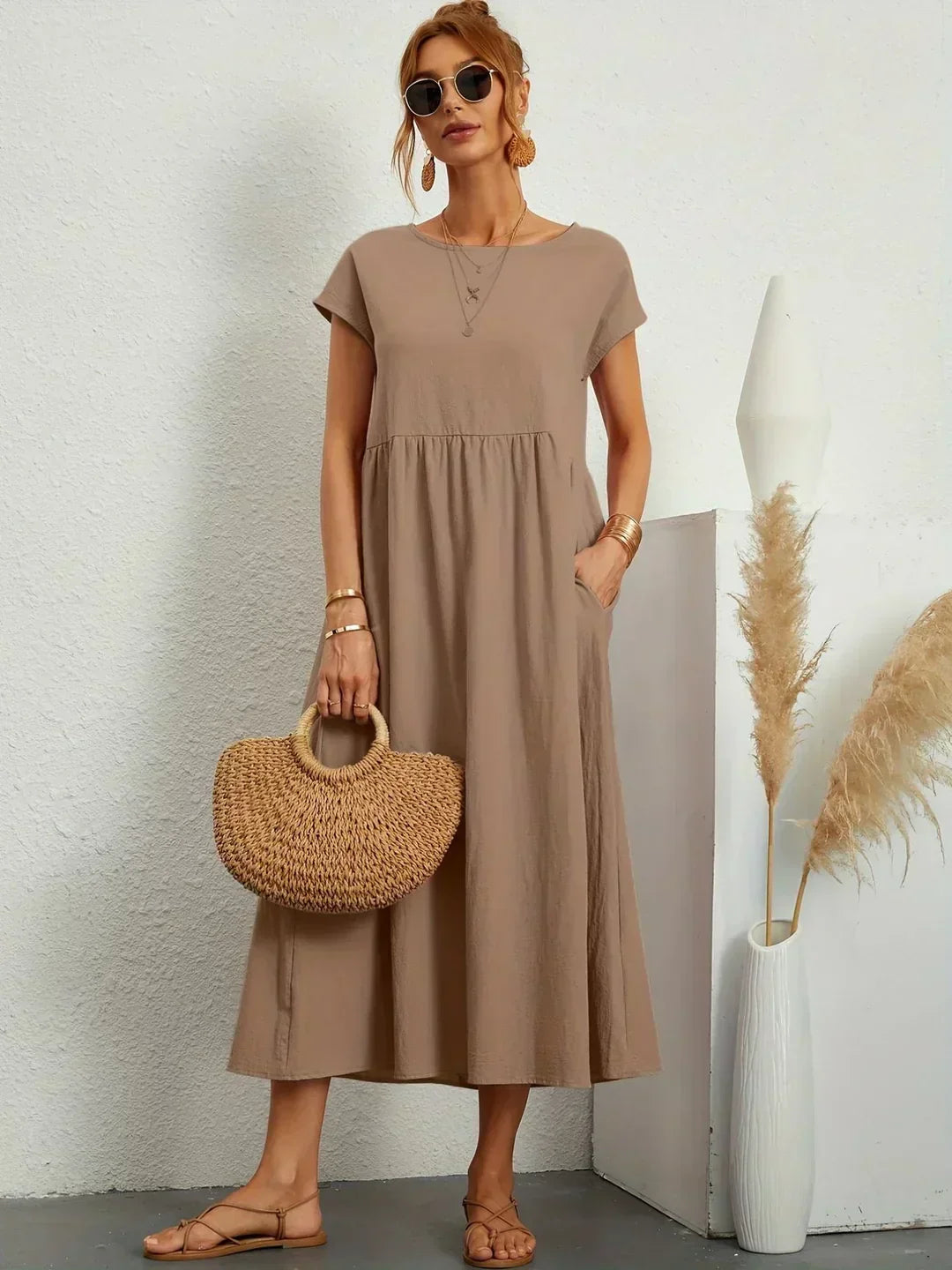 SEGOVIA - Vestido fluido con elegancia temporal