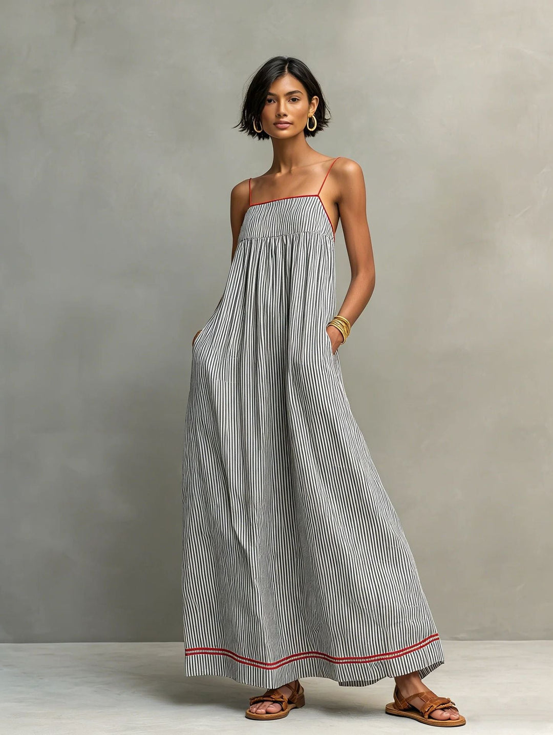 Elegante vestido largo sin mangas