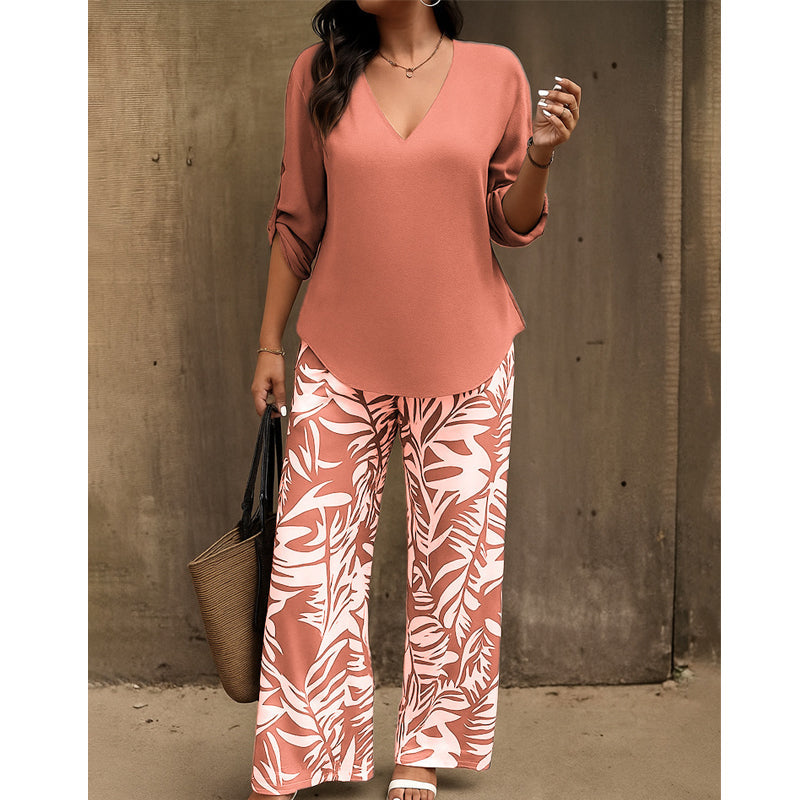 Leire | Conjunto de mujer blusa con cuello en V y pantalones estampados de corte ancho